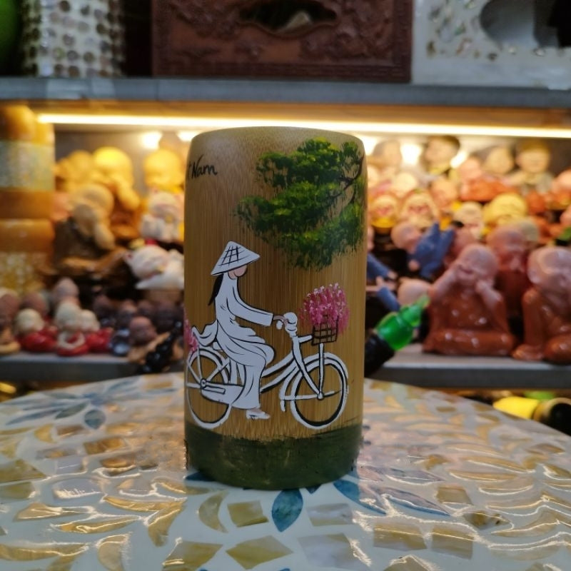Cốc Tre Vẽ Tay Hình Cô Gái , Phong Cảnh Việt Nam