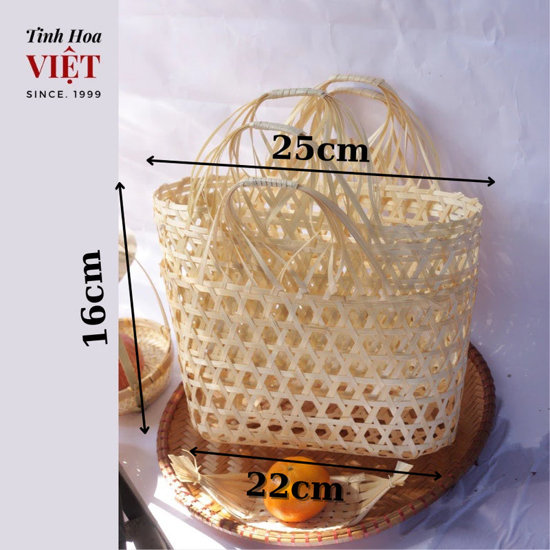 Giỏ tre đựng quà Tết